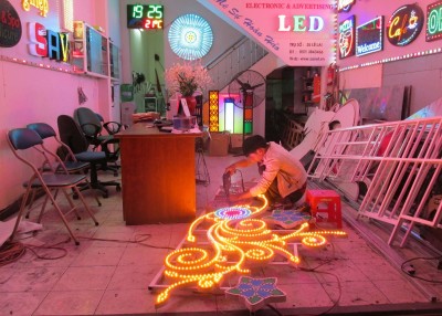 Khung trang trí ven đường tại TP. Đà Nẵng năm 2015