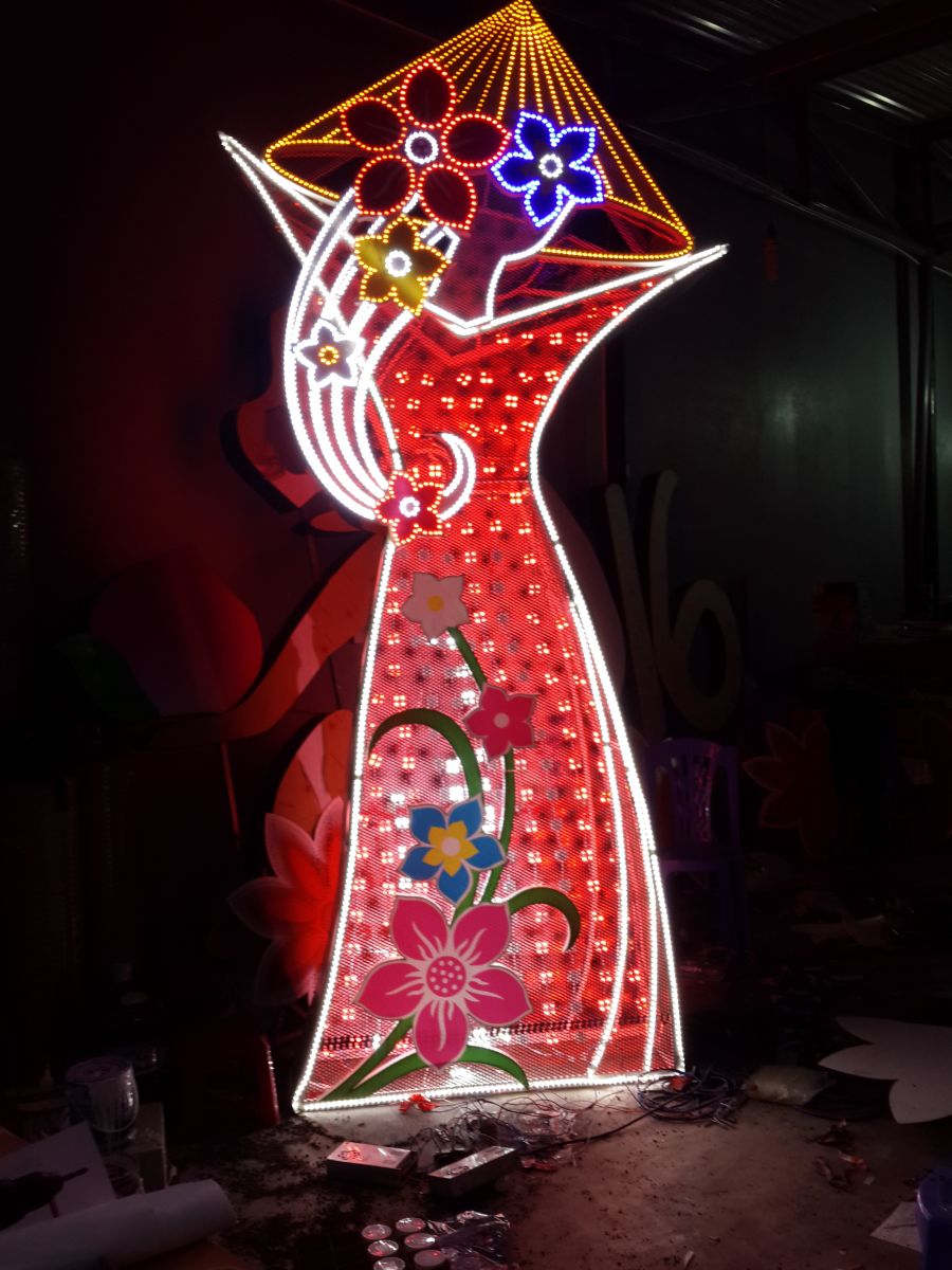 led trang tri duong pho, khung trang trí đường phố, cổng chao led